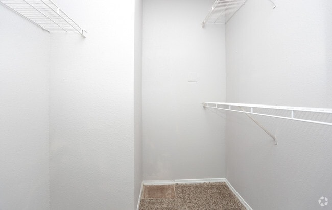 Closet - Park at Spring Creek
