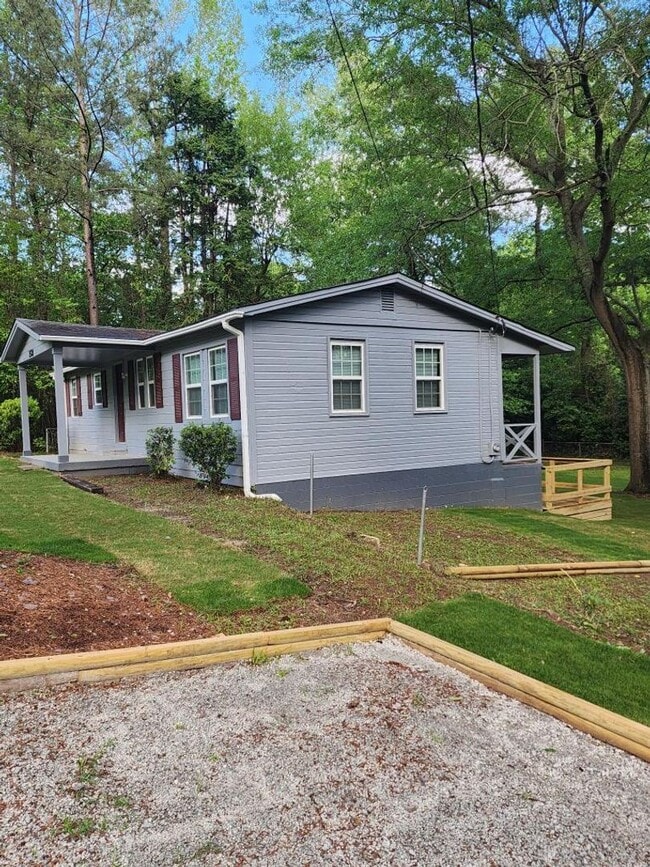 Building Photo - 3528 Byron Pl