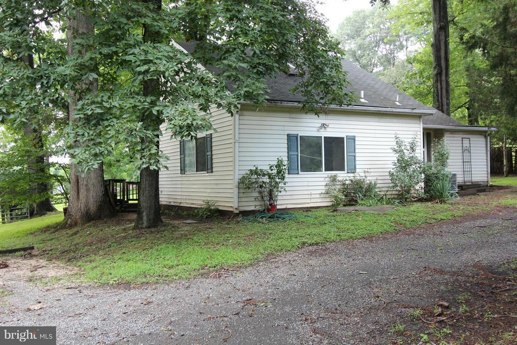 Foto principal - 13028 Compton Rd