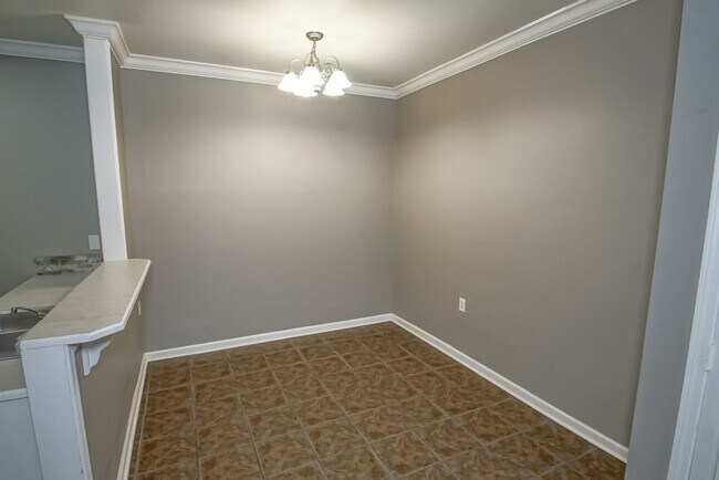 Foto del edificio - CONDO UNIT IN DENHAM SPRINGS