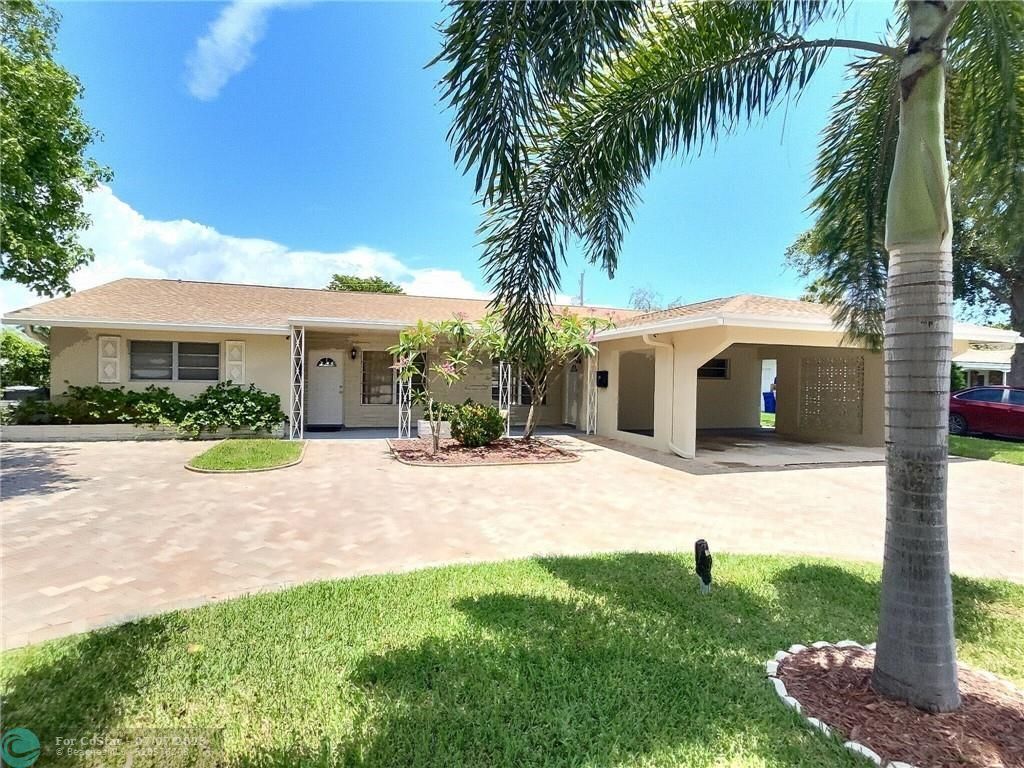 521 SE 15th St, Pompano Beach, FL 33060 Room for Rent in Pompano