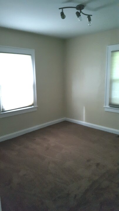 Bedroom #2 - 1211 Moses Ave