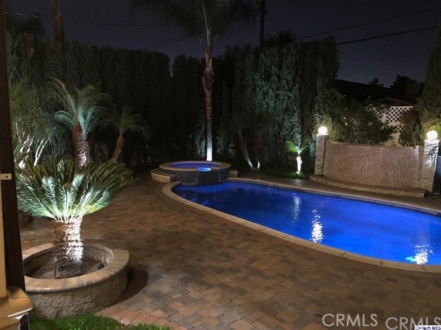 Foto del edificio - 831 E Orange Grove Ave