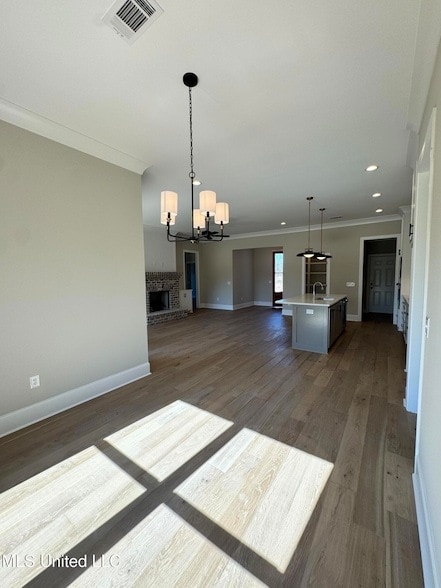 Foto del edificio - 107 Southern Oak Wy