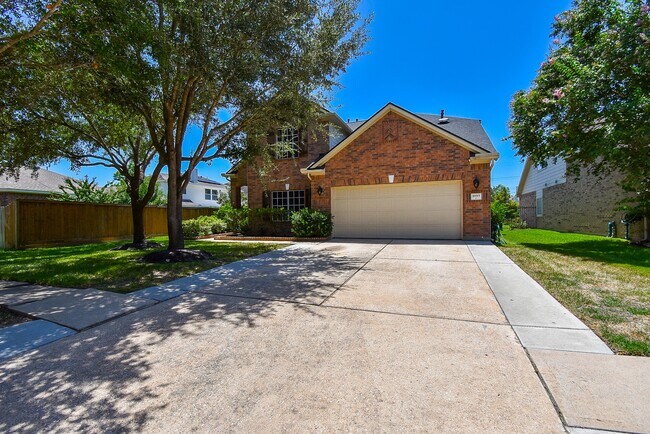 Foto del edificio - 16915 Locust Springs Dr