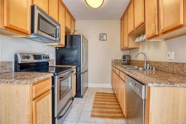 Foto del edificio - 239 Ebony-