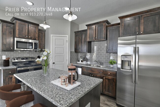 Foto del edificio - 31495 W 170th Terrace