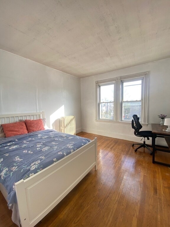 Foto del edificio - 58 Aspinwall Ave
