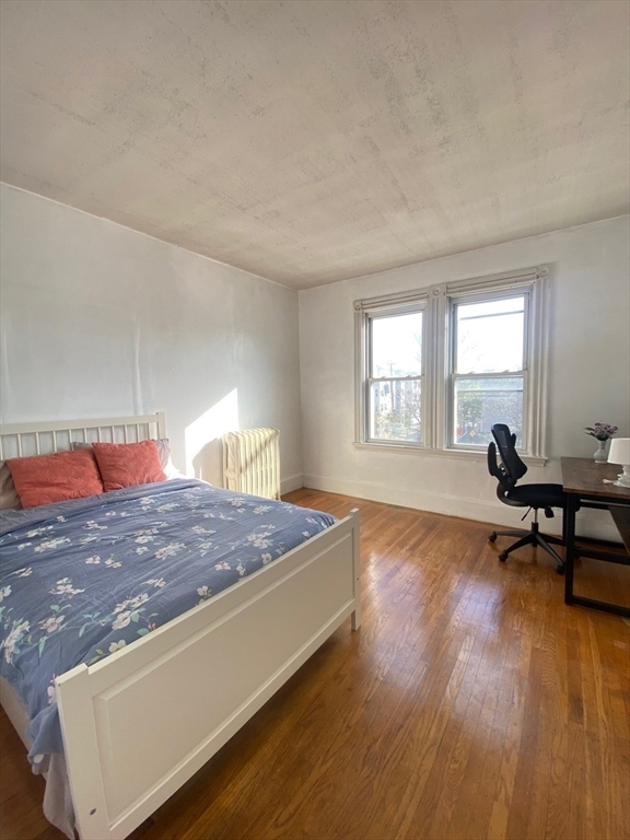 Building Photo - 58 Aspinwall Ave