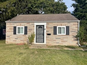 Building Photo - 227 Tennessee Ave
