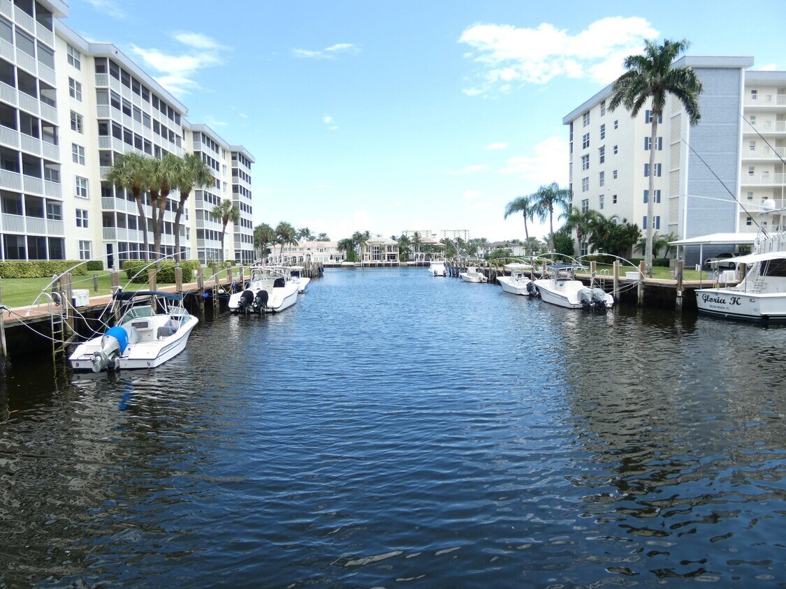 1 Harbourside Dr Unit 4204, Delray Beach, FL 33483 Condo for Rent in