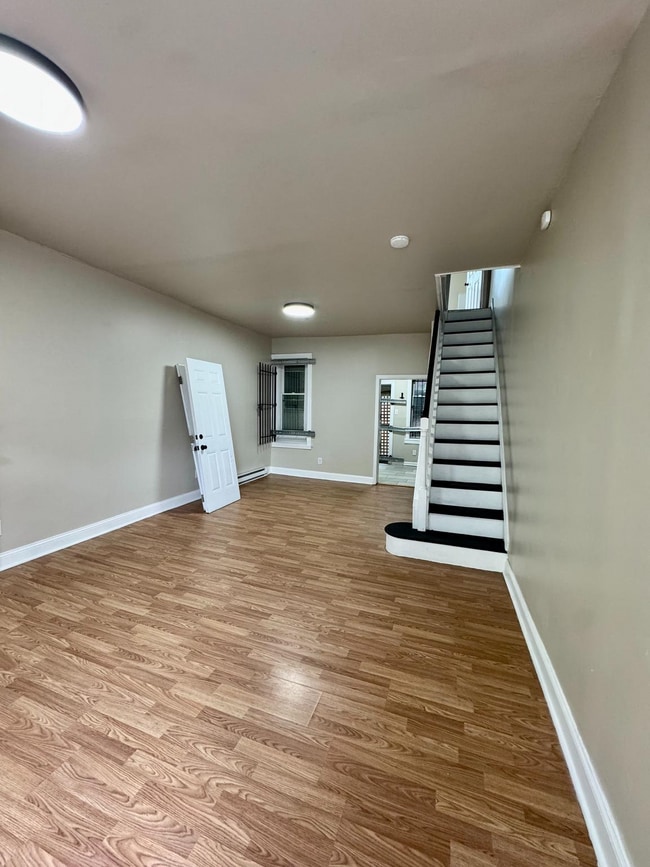 Photo - 1827 N Bailey St House