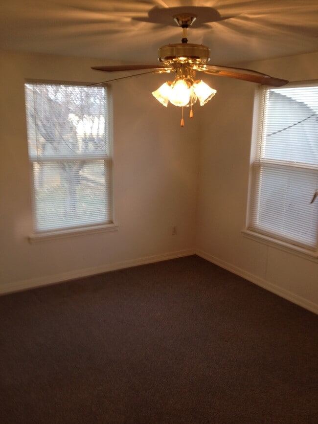 Foto del edificio - 8810 W Cory Ln