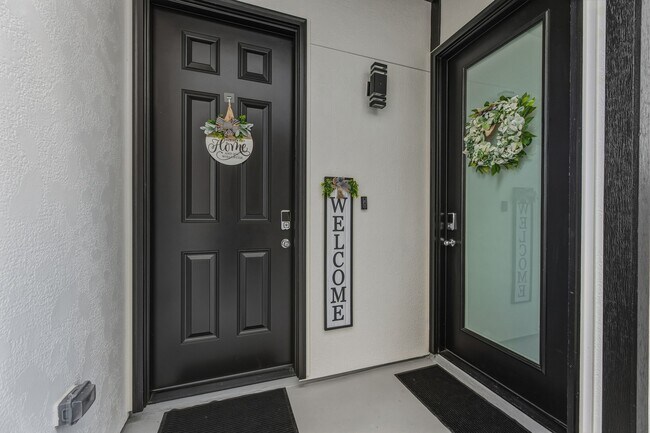 Foto del edificio - 4229 Elmwood St