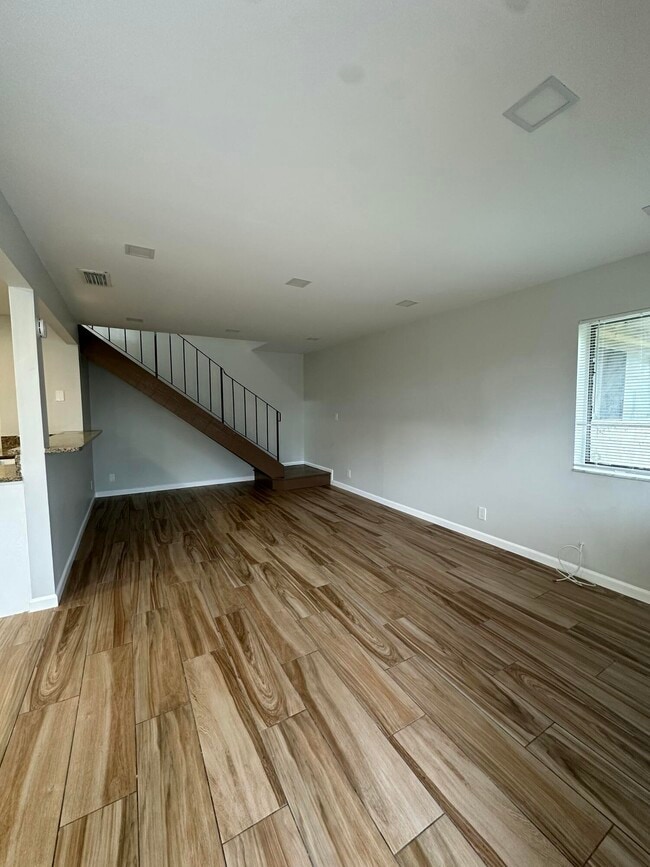 Building Photo - 200 E Tiffany Dr