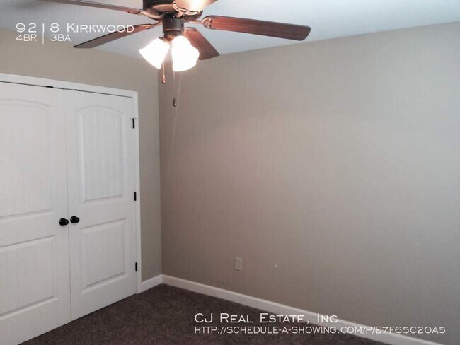 Foto del edificio - 9218 N Kirkwood Ave