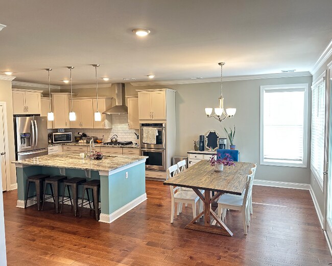 Foto del edificio - 605 Chigwell Springs Ln