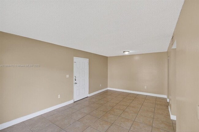 Building Photo - 7421 SW 152nd Ave