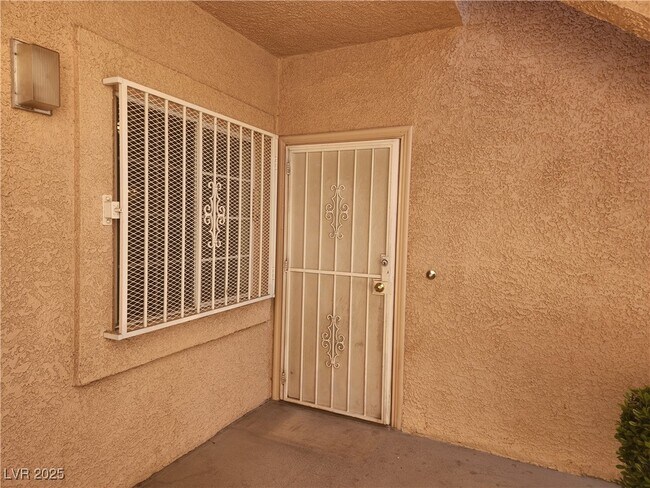 Foto del edificio - 2925 Wigwam Pkwy