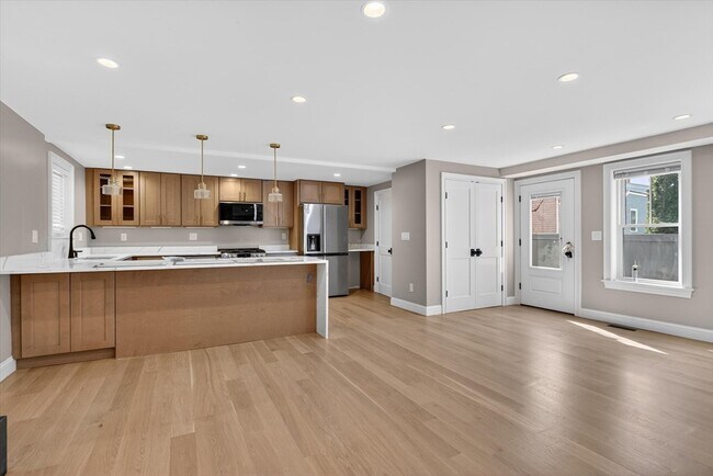 Foto del edificio - 17 Allston St