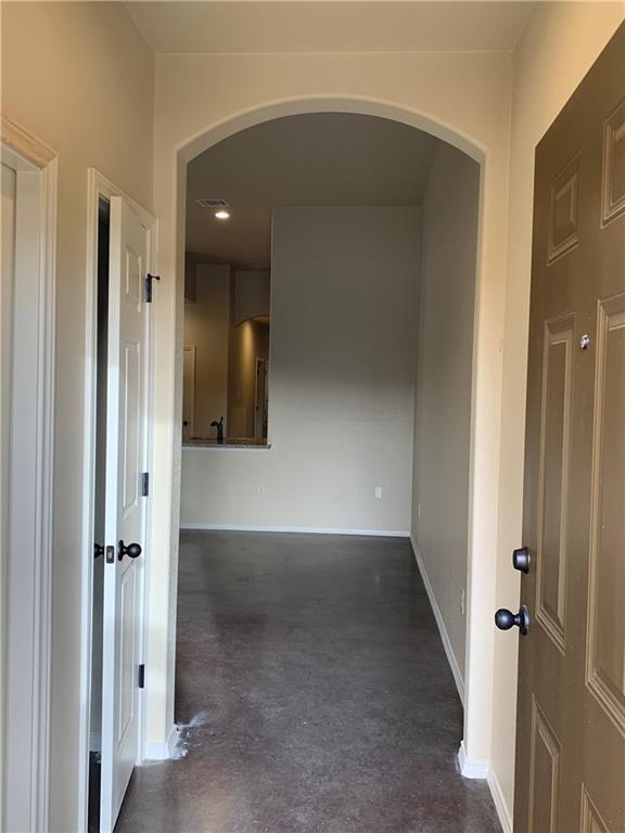 Foto del edificio - 379 Joanne Lp