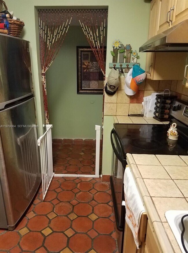 Foto del edificio - 8500 SW 133rd Avenue Rd