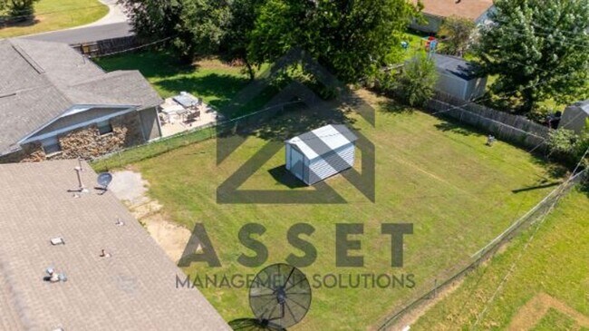 Foto del edificio - 4 Bedroom Available for Lease & Rent to Own!