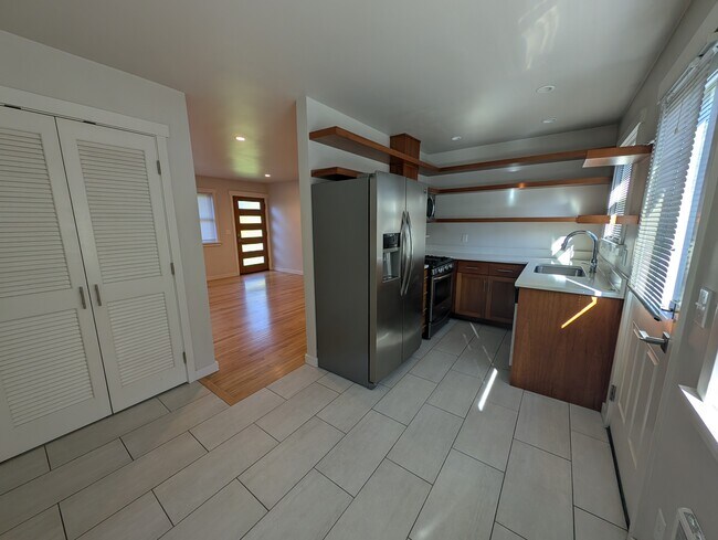Foto del edificio - 2815 SE 27th Ave