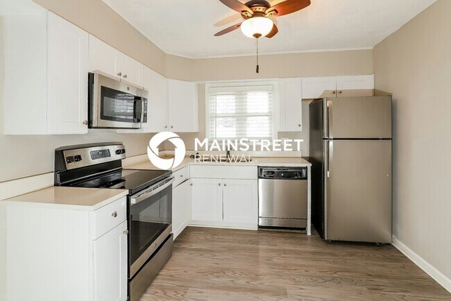 Foto del edificio - 3 Bedroom Pet-Friendly Home in Independenc...
