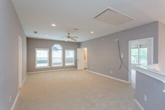 Building Photo - 4611 Oakdale St