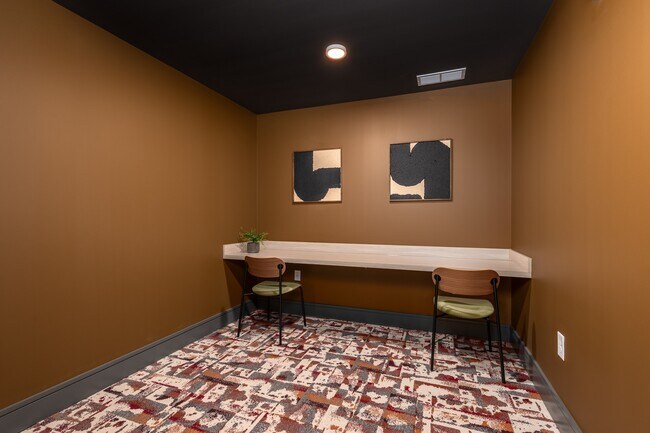 The Porter at Westport Plaza Apartments | Washington University in