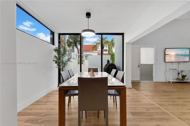 Foto del edificio - 20903 Leeward Ct