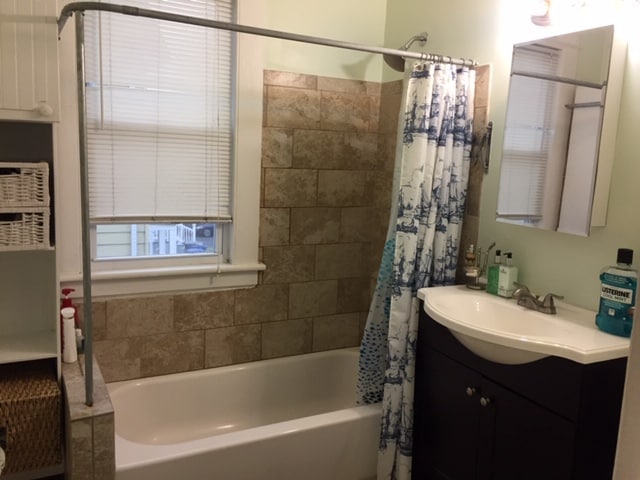 Building Photo - 26-28-28 King St