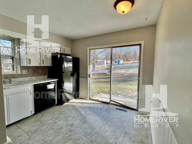 Foto del edificio - 6109 N Broadway