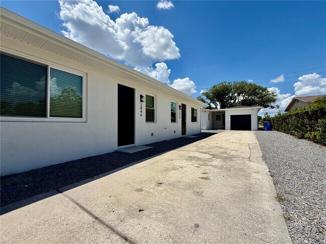 Foto del edificio - 2846 30th Ave N