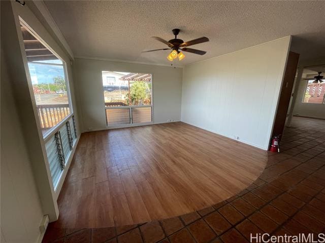 Foto del edificio - 92-795-795 Palailai St