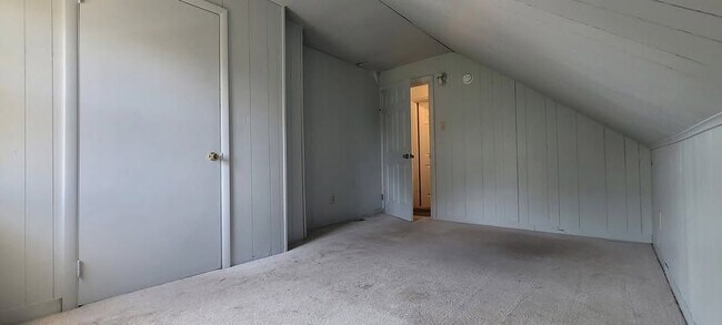 Building Photo - 308 Hummel St