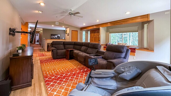 Foto del edificio - 73 Ross Ln