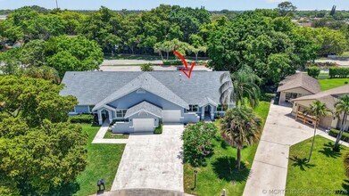 Building Photo - 1378 NW 13th Ct