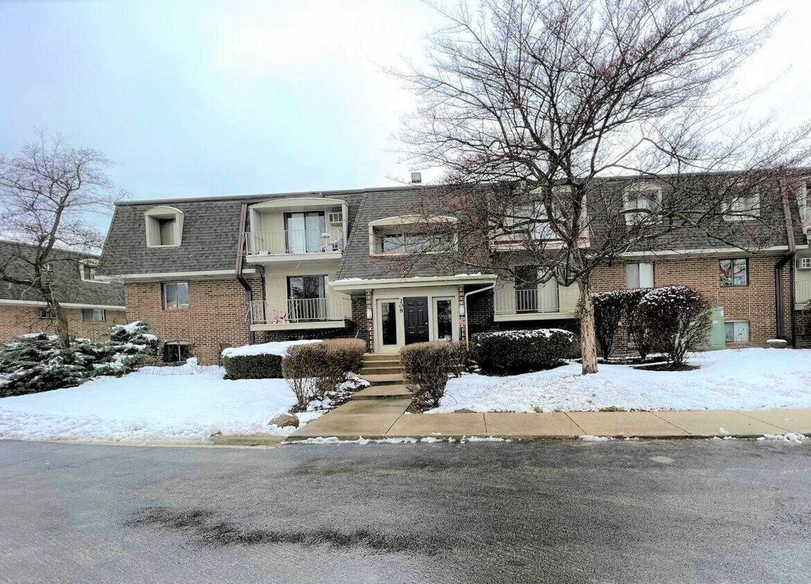 208 E Bailey Rd Unit G, Naperville, IL 60565 Condo for Rent in