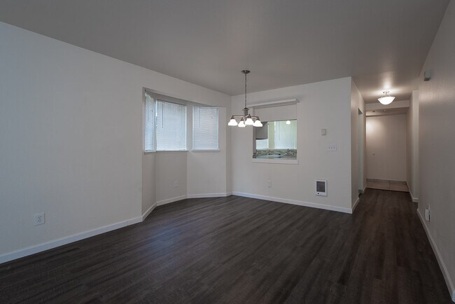Foto del edificio - 5300 Harbour Pointe Blvd