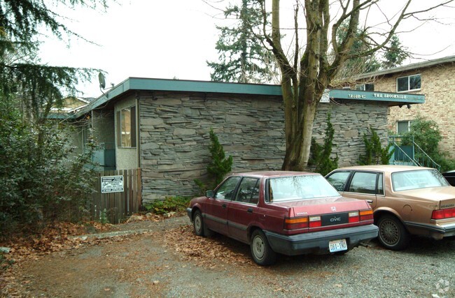 Building Photo - Brookside Apartments