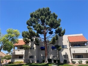 Building Photo - 101 Luna Way