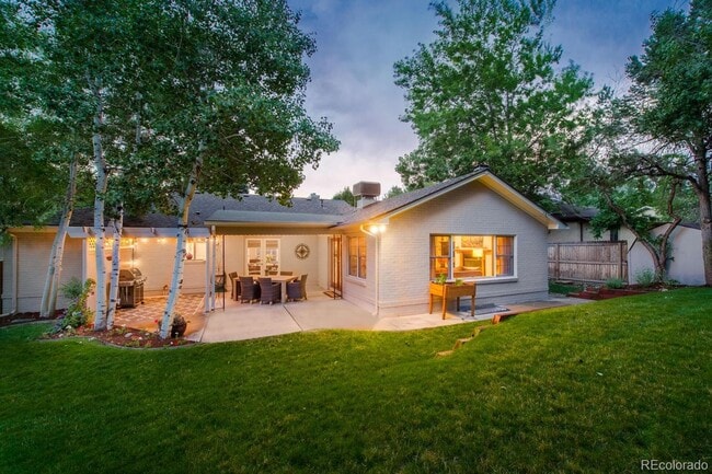 Photo - Beautiful Ranch in Belcaro Neighborhood House