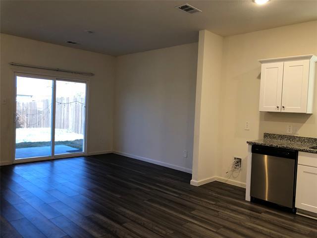 Building Photo - 751 Camden Dr