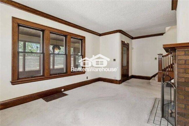 Foto del edificio - 945 Sherburne Ave