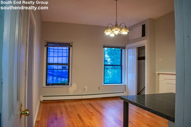 Building Photo - 666 Tremont St
