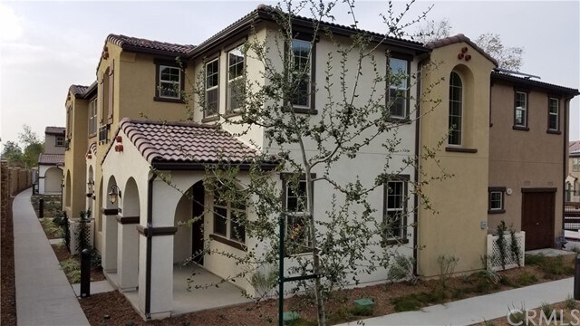 Foto principal - 3248 Edgewood Rd