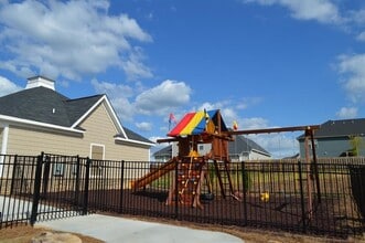 Building Photo - 1554 Driftwood Ln