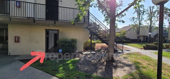 Building Photo - 325 Standiford Ave